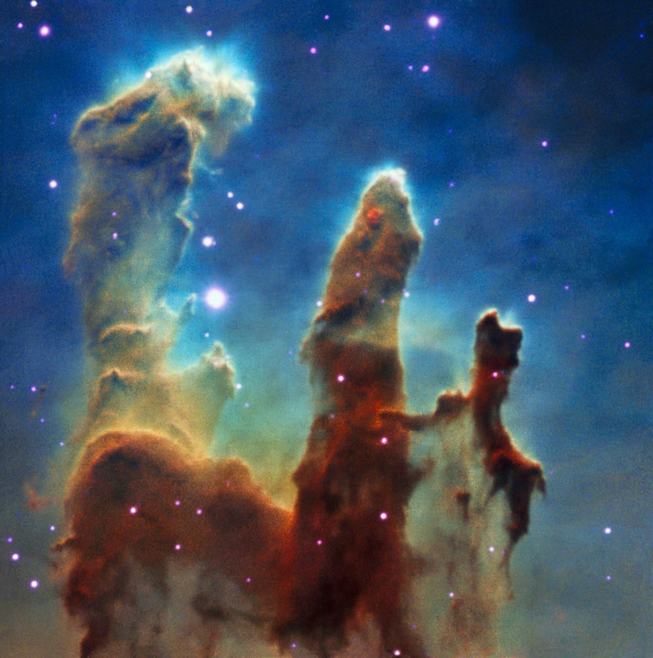 Imagem colorida composta dos Pilares da Criação a partir de dados MUSE