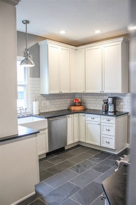 Or, are you ready to begin an extensive construction project to build the house of your dreams? 55 Stunning Woodland Inspired Kitchen Themes to Give Your