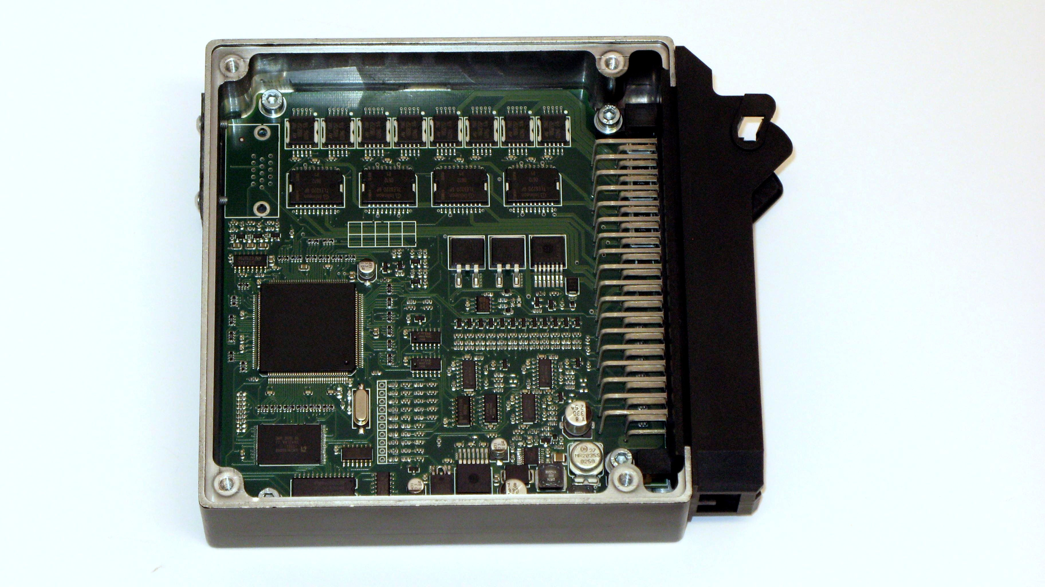  Ecu  Control Unit Rebuilt Electronic Motronic Ecm