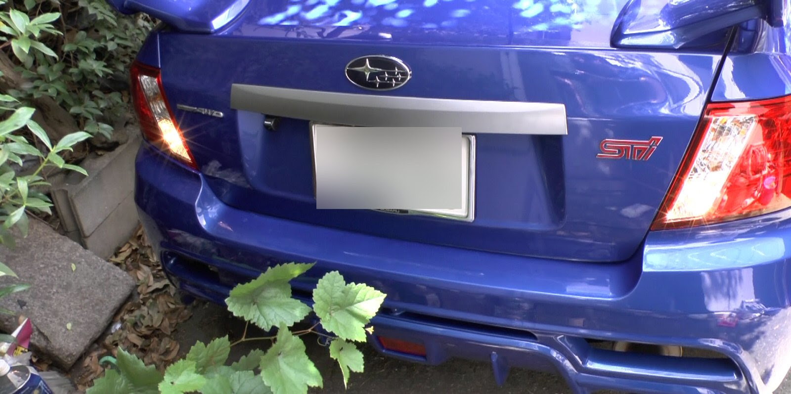 超明るいledバックランプ T16 と純正バックランプの比較 車情報車大好き