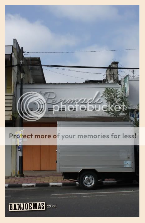 www.banjoemas.com