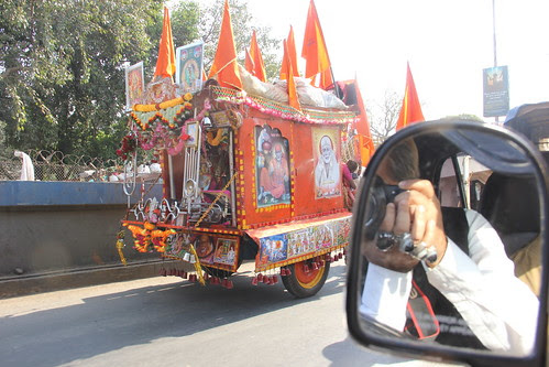 as a street photographer i shoot moving objects by firoze shakir photographerno1