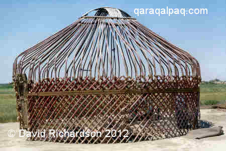 Qazaq yurt at Xoja Aul in 2004