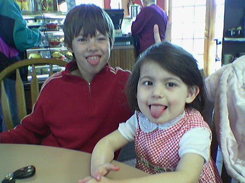 412_Marco_and_Louise_tongues