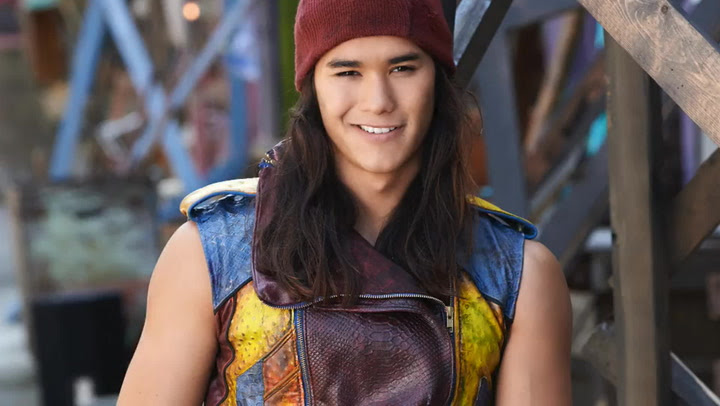 Download What Aladdin Movies & Shows Are Coming To Disney+ ? | What's On Disney Plus