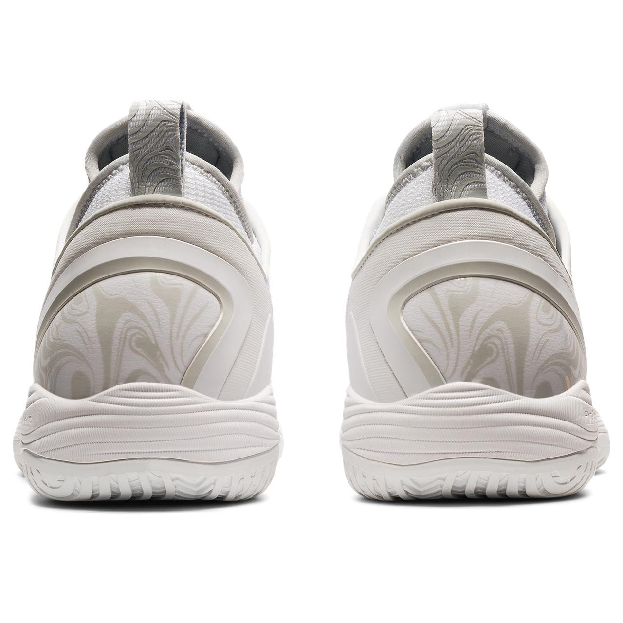 アシックス グライドノヴァ Ff 2 1061a038 102 Asics Glide Nova Ff 2 バスケットボール プロショップ Buzzer Beater バスケ専門