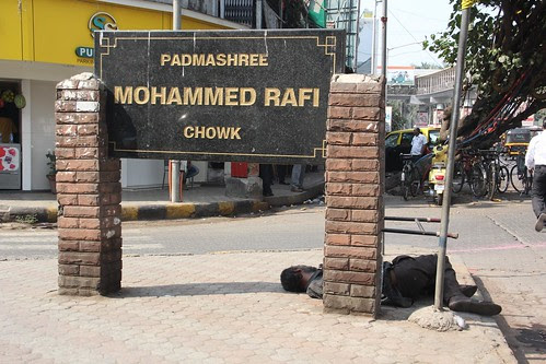 Welcome To Bandra Mohomed Rafi Chowk... by firoze shakir photographerno1