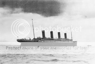 http://i405.photobucket.com/albums/pp137/maswas/Old_Titanic_23.jpg