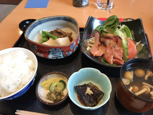 富山ランチ 人気の 旬菜ごちそう で和食1 000円ランチを楽しむ 株 タニデザイン富山