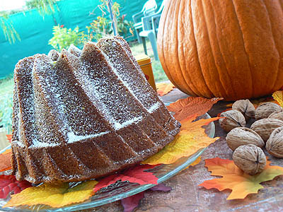 pumpkin bundt cake 2.jpg