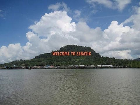 mata pencaharian manusia di dataran rendah kecuali
