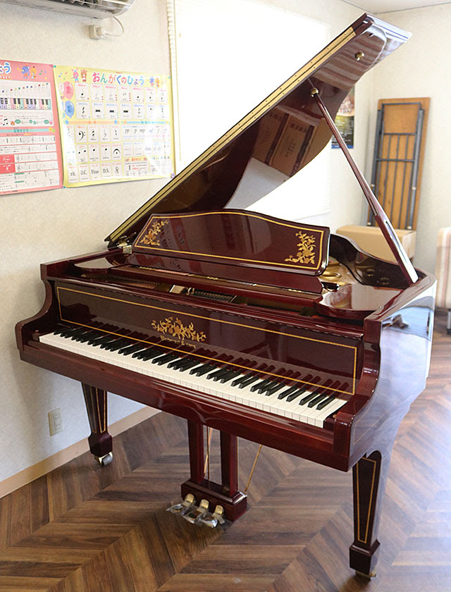 グランドピアノ ユニバーサル アンド サンズ Nsg 140af 中古グランドピアノ販売