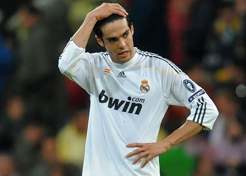Ronaldo Knee Injury on Star Kaka S Career Could Have Been Ended By Knee Injury   Goal Com