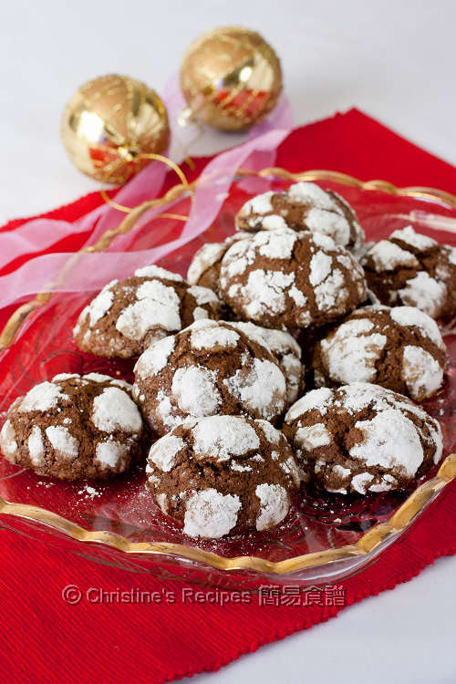 Chocolate Crackle Cookies01