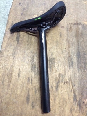 松本市で自転車のパンク 修理 メンテナンスならサイクルショップミツワ サドル シートポスト カット