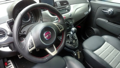 シフトブーツ交換 可愛いだけじゃない Fiat500