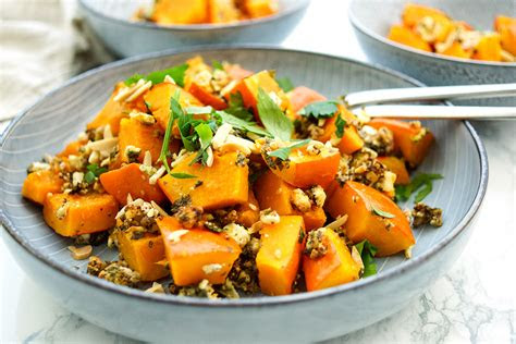 hokkaido kuerbis geroestet mit feta rezept elle republic