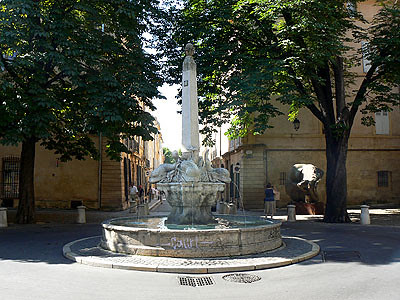 jolie fontaine.jpg