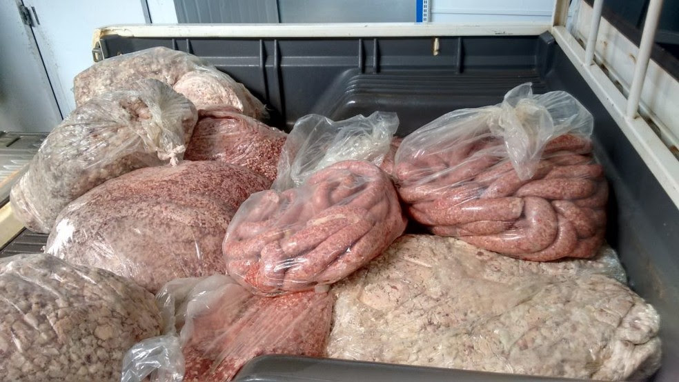4 toneladas de produtos de origem animal e vegetal foram apreendidos  (Foto: Polícia Civil de MS/ Divulgação)