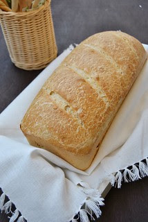 Sandwich milk bread with sourdough starter
