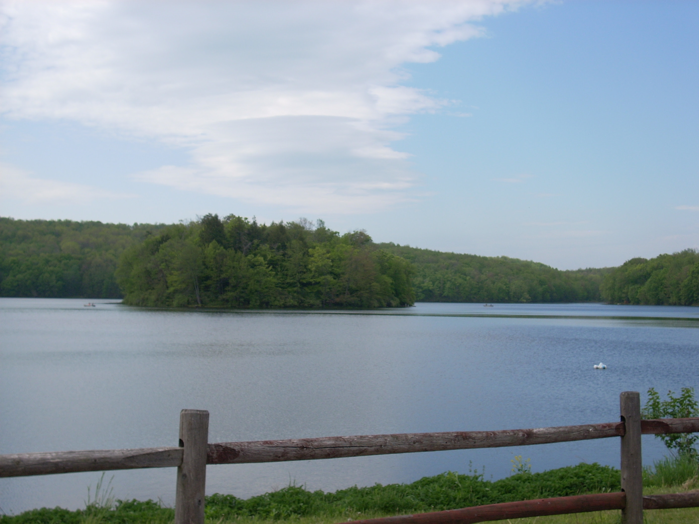 Keen Lake Resort, a privately owned and operated park just outside of ...