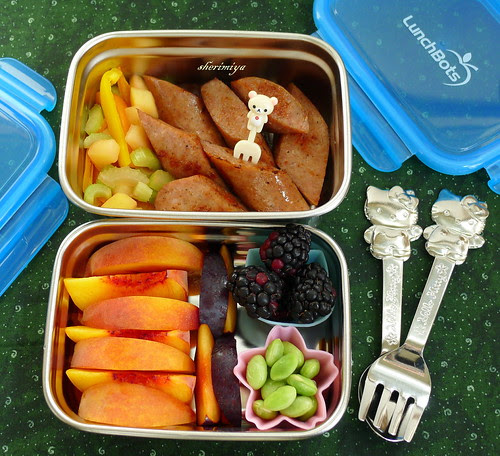 Bratwurst with Apples 'n Peppers LunchBots Bento by sherimiya ♥