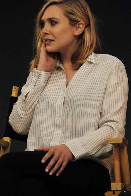 ELIZABETH OLSEN x Apple Store