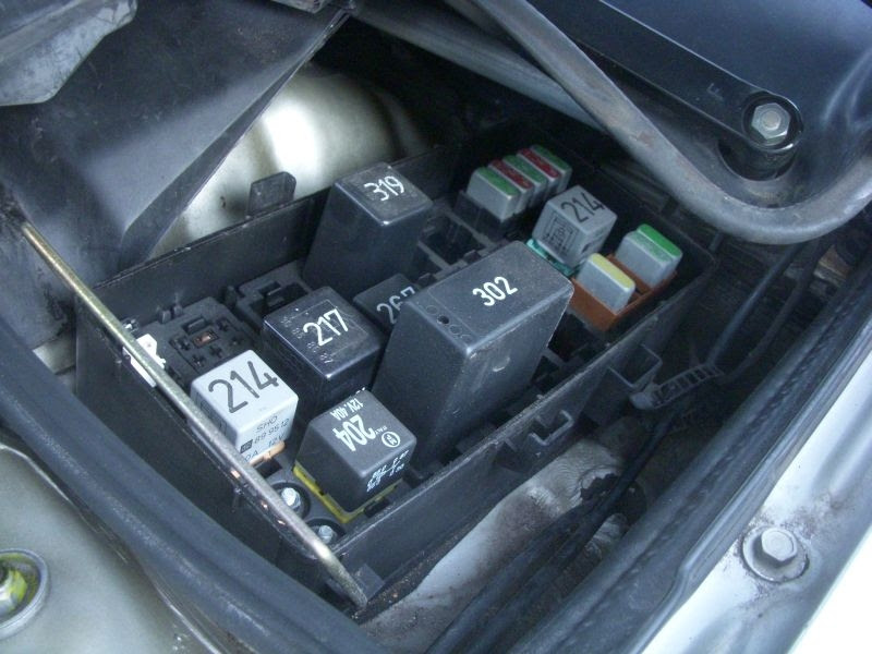 Anyone Know Of A Fuse Box Schematic Diagram To Point Me - 2006 scion xb fuse box diagram