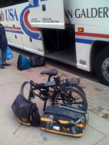 Brads intercity, car-free. Bus+Bike