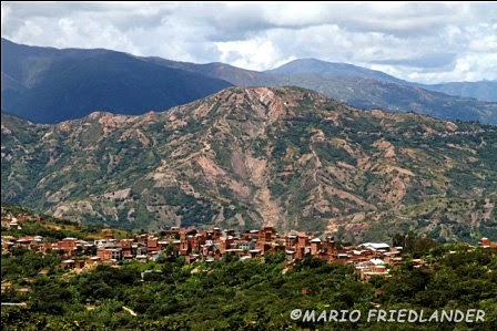 Arapata: población paceña (Bolivia)