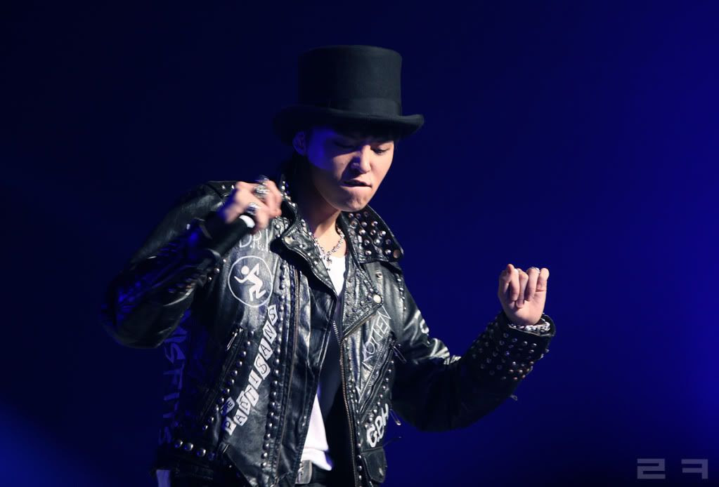 G-Dragon and T.O.P at Stay G Gmarket Concert