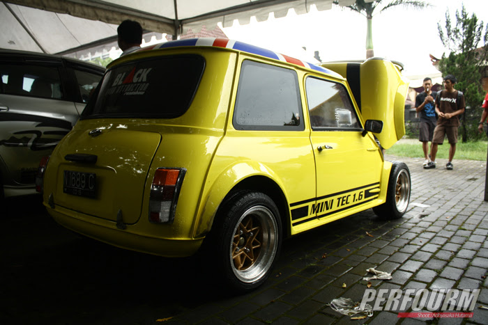 DJARUM BLACK DYNO ATTRACTION ROADSHOW MALANG Perfourm