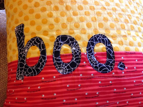 Wyatt's pillow, close