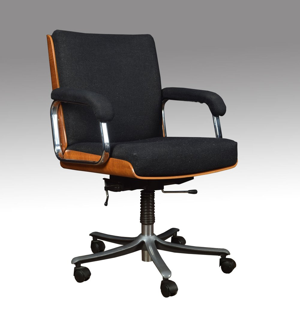 Antiques Atlas - Eames Style Swivel Office Chair