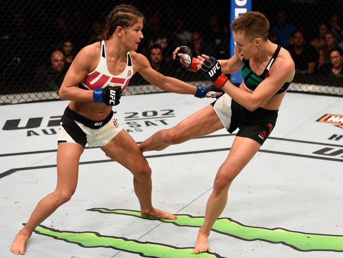 Karolina Kowalkiewicz Rose Namajunas UFC 201 (Foto: Getty Images)