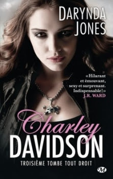 http://entournantlespages.blogspot.fr/2015/08/charley-davidson-troisieme-tombe-tout.html