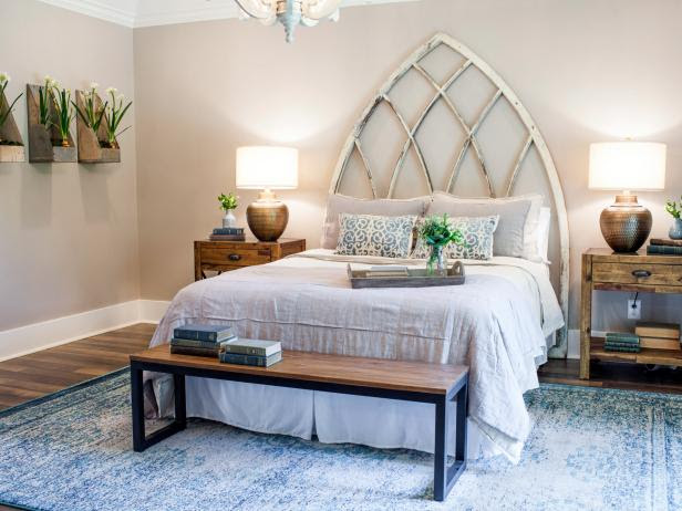 See How Joanna Expertly Mixed His Rustic Style With Her See How Joanna Expertly Mixed His Rustic Style With Her