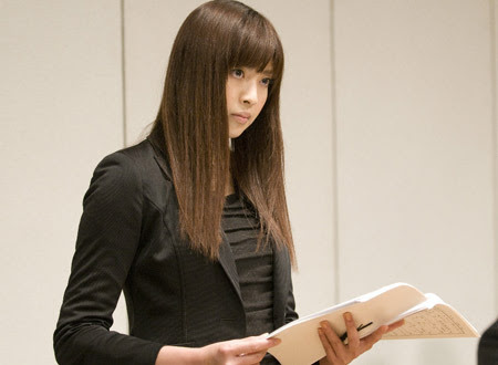 雲は 自由自在 ２ 裁判長 ここは懲役4年でどうすか