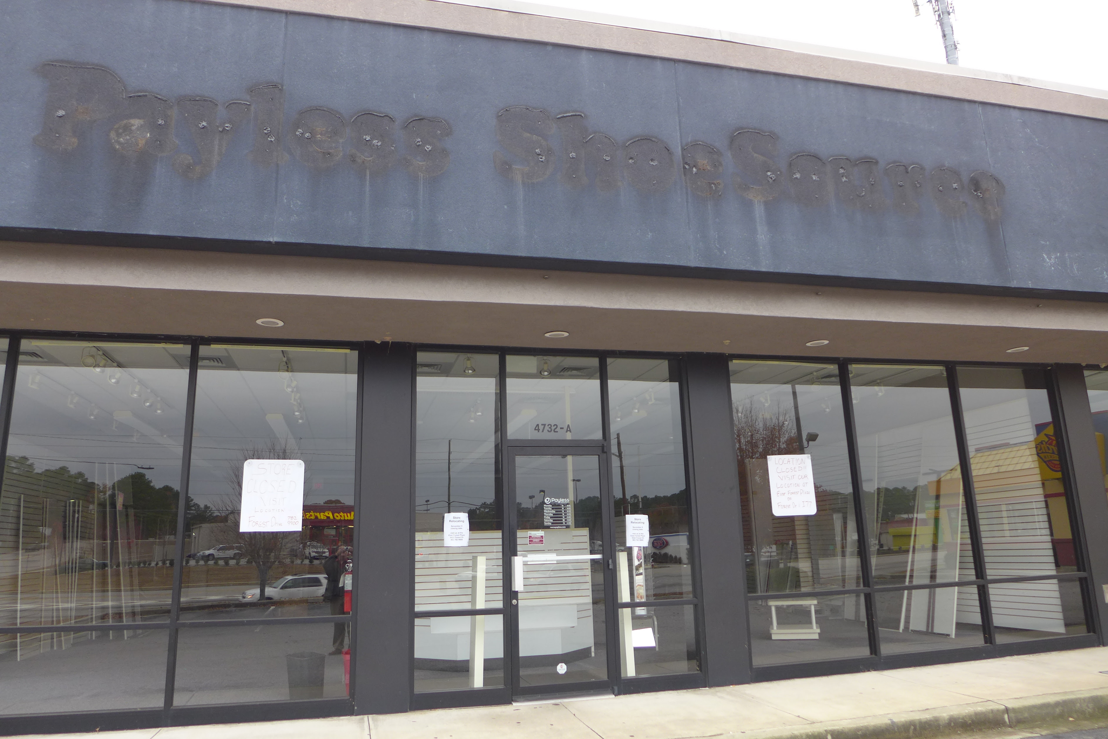 Payless Shoe Source, 4732 Devine Street: 9 November 2013 at Columbia ...