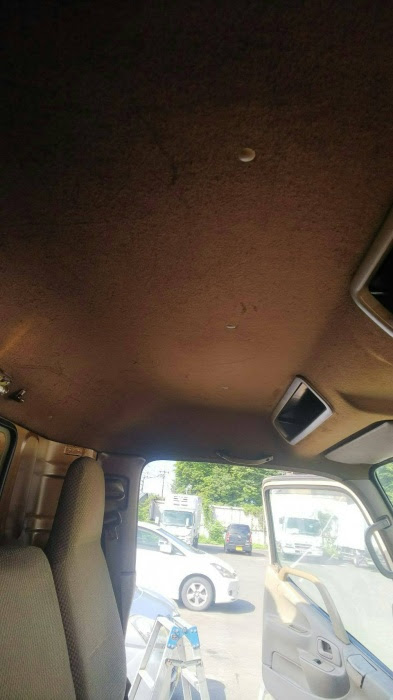 日野 デュトロ 煙草 ヤニ汚れ臭い取り車内クリーニング 出張 訪問専門 埼玉 東京 千葉 神奈川 Cctカークリーニング竹花
