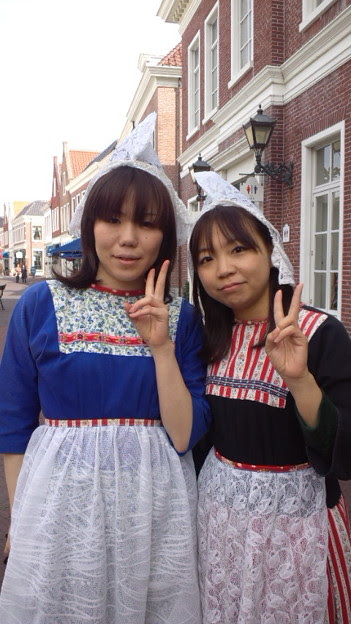 ハウステンボスでオランダ民族衣装ｗｗｗコスプレ旅行みたいｗｗｗ 写真共有サイト フォト蔵