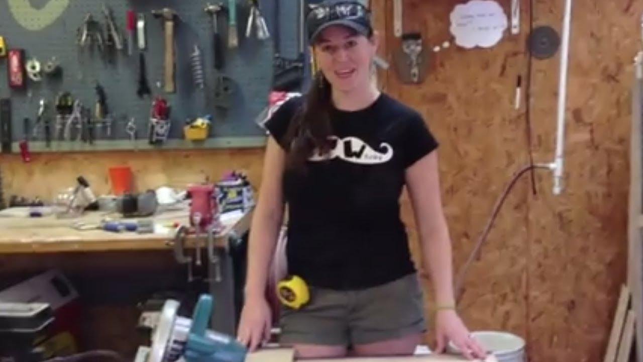 How To Make Straight Cuts With A Circular Saw - YouTube