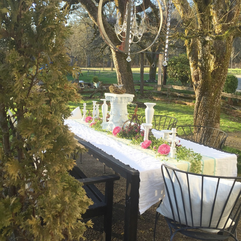 Vintage Outdoor Garden Party Decoration Ideas Hallstrom Home Vintage Outdoor Garden Party Decoration Ideas Hallstrom Home