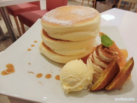 Fleur 祇園店 あのパンケーキが祗園でも 雨ときどきパンケーキ