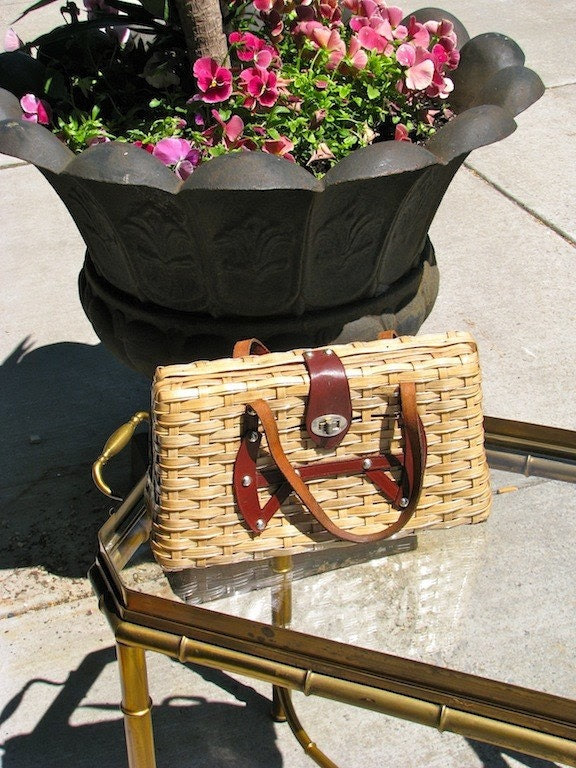 SALE Vintage 1950s Hand Made Picnic Basket Woven Purse