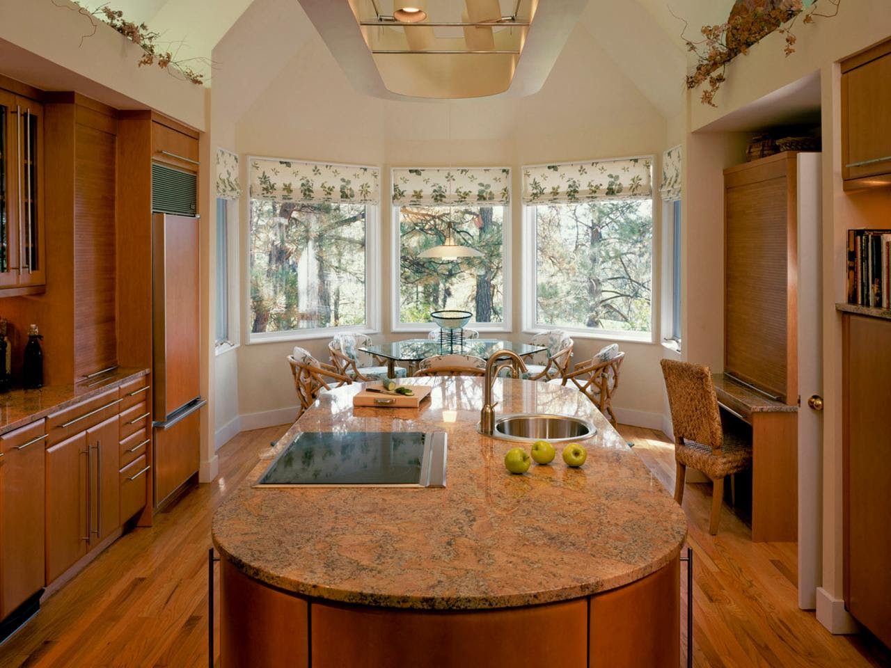 Kitchen Bay Window Ideas Pictures Ideas Tips From HGTV Kitchen Bay Window Ideas Pictures Ideas Tips From HGTV