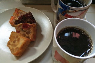 Blue Bottle Cofee - Bella Donovan fruit cake