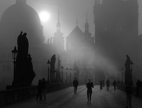 Prague autumn morning. por Ian@NZFlickr