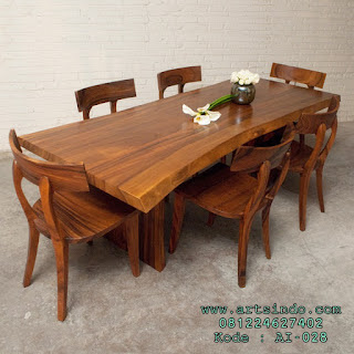 Set Meja Makan Kayu Trembesi Solid Set Meja Makan Kayu Trembesi Solid