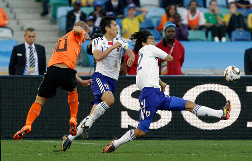 Asahi Com 朝日新聞社 日本 ０ １でオランダに敗れる ｗ杯２戦目 サッカーワールドカップ